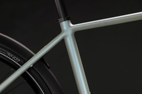 Cube Editor Hybrid ONE 360 FE glintsand´n´black 28" 2027 Elektromos Light Hardtail MTB Kerékpár - világosszürke