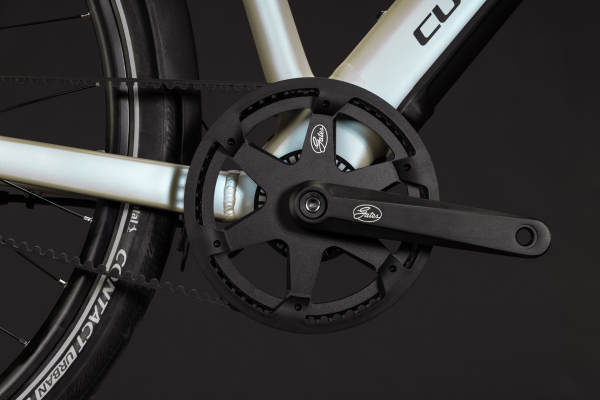 Cube Editor Hybrid Pro 360 FE glintsand´n´black 28" 2027 Elektromos Light Hardtail MTB Trapeze Kerékpár - világosszürke