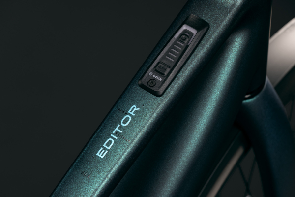 Cube Editor Hybrid SLX 400X FE glitterteal´n´black 28" 2027 Elektromos Light Hardtail MTB Trapeze Kerékpár - sötétkék