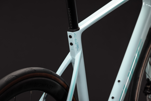 Cube Attain C:62 Race frostymint´n´mint 28" 2027 Országúti Kerékpár - világoszöld