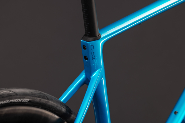 Cube Attain C:62 SLX bali´n´blue 28" 2027 Országúti Kerékpár - kék