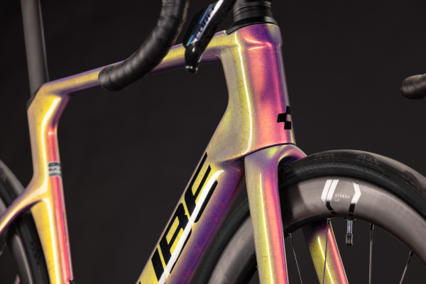 Cube Litening AERO C:68X Pro beamfibre´n´black 28" 2027 Országúti Kerékpár - korall