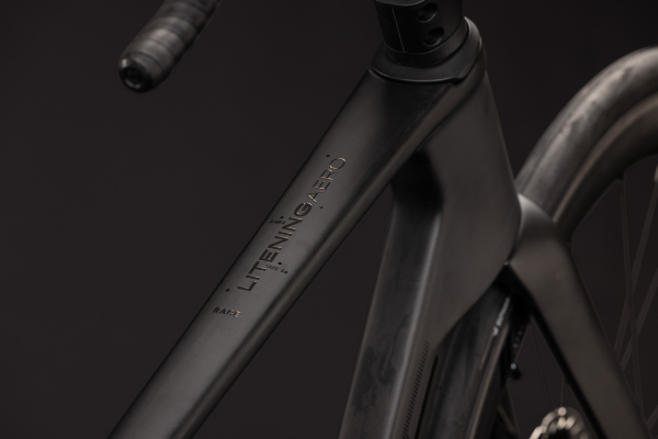 Cube Litening AERO C:68X Race carbon´n´chrome 28" 2027 Országúti Kerékpár - carbon