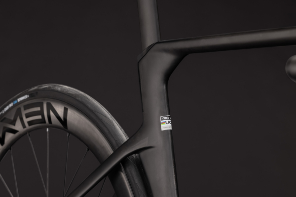 Cube Litening AERO C:68X Race carbon´n´chrome 28" 2027 Országúti Kerékpár - carbon