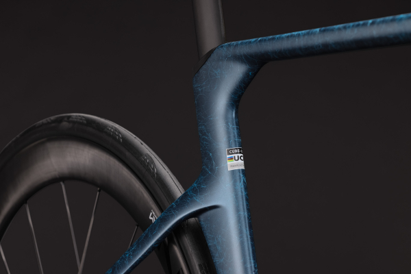 Cube Litening AERO C:68X SLX oceanfibre´n´prizm 28" 2027 Országúti Kerékpár - sötétkék