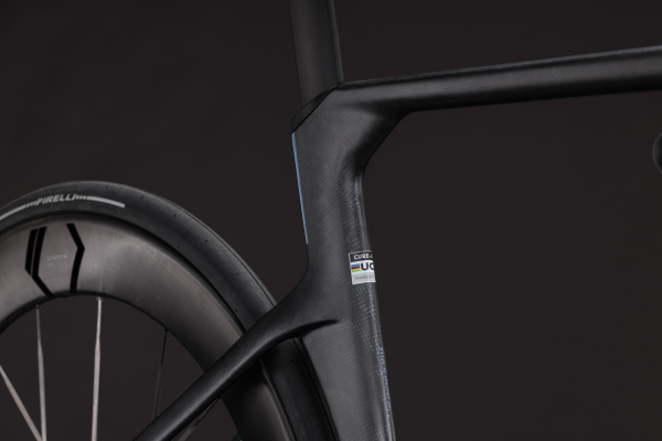 Cube Litening AERO C:68X Orbit digitalcarbon’n’prizm 28" 2027 Országúti Kerékpár - carbon