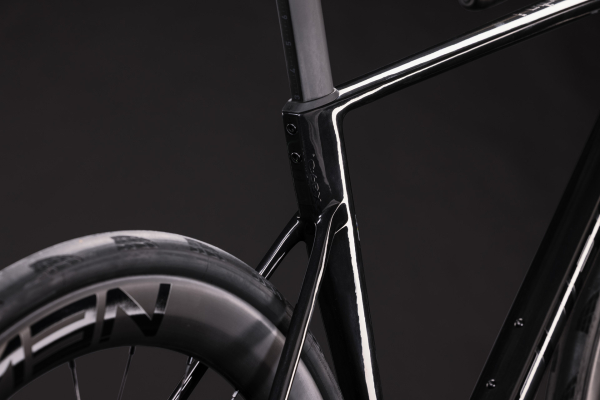 Cube Litening AIR C:68X Race blackpearl´n´black 28" 2027 Országúti Kerékpár - fekete