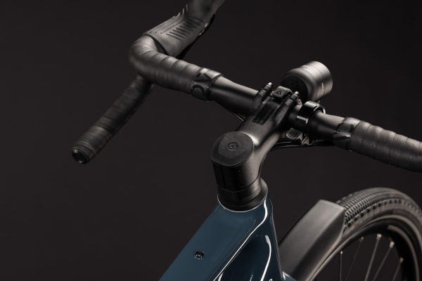 Cube Nuroad Race FE inkgrey´n´grey 28" 2027 Országúti Kerékpár - sötétkék