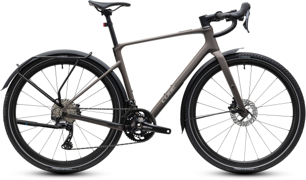 Cube Nuroad C:62 Pro FE cedar´n´stone 28" 2027 Országúti Kerékpár - barna
