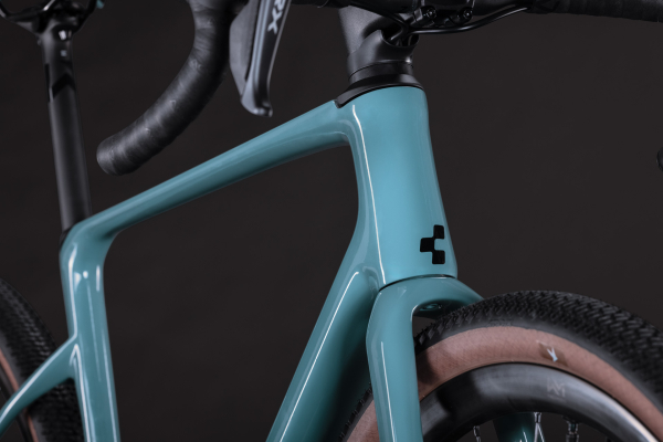 Cube Nuroad C:62 EX surfblue´n´black 28" 2027 Országúti Kerékpár - kék