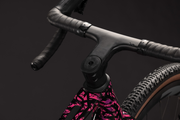 Cube Nuroad C:62 SLX pinkaction´n´black 28" 2027 Országúti Kerékpár - lila