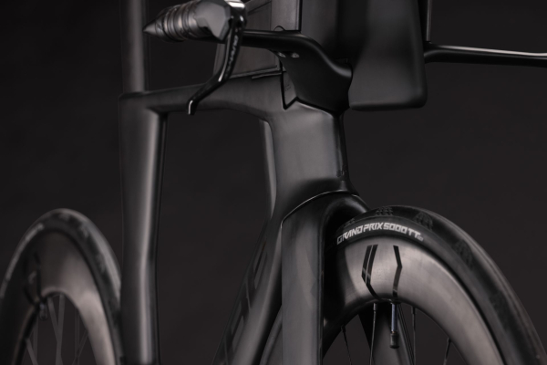 Cube Aerium C:68X Race carbon´n´chrome 28" 2027 Triathlon Kerékpár - carbon