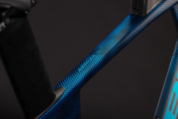 Cube Aerium C:68X SLT liquidbluegrid´n´chrome 28" 2027 Triathlon Kerékpár - sötétkék