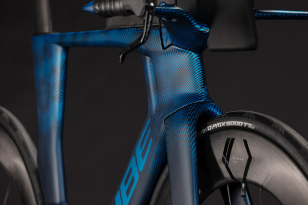 Cube Aerium C:68X SLT liquidbluegrid´n´chrome 28" 2027 Triathlon Kerékpár - sötétkék