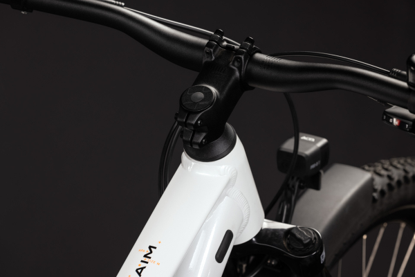 Cube Aim ONE FE metallicwhite´n´black 29" 2027 Hardtail Mountain Bike Kerékpár - fehér