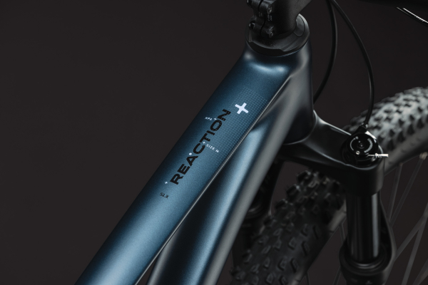 Cube Reaction SLX navyblack´n´black 27,5" 2027 Hardtail Mountain Bike Kerékpár - sötétkék