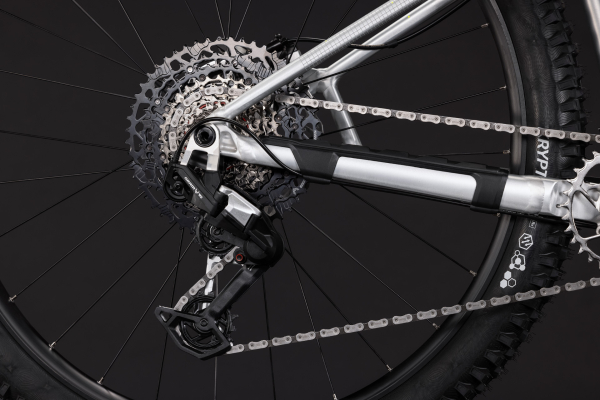 Cube Reaction TM Pro raw´n´black 27,5" 2027 Hardtail Mountain Bike Kerékpár - szürke