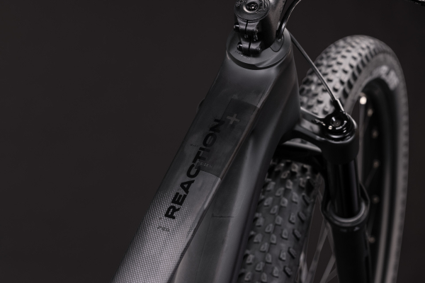 Cube Reaction C:62 Pro blackline 29" 2027 Hardtail Mountain Bike Kerékpár - fekete