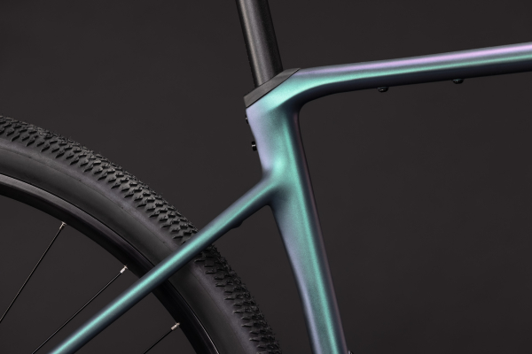 Cube Nulane Race smaragdgrey´n´prizm 28" 2027 Fittness Kerékpár - lila