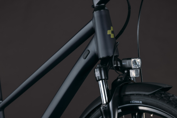 Cube Nature ONE FE ink´n´grey 28" 2027 Offroad Cross Trekking Trapeze Kerékpár - fekete