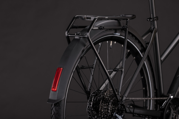 Cube Nature EXC FE grey´n´chrome 28" 2027 Offroad Cross Trekking Trapeze Kerékpár - sötétszürke