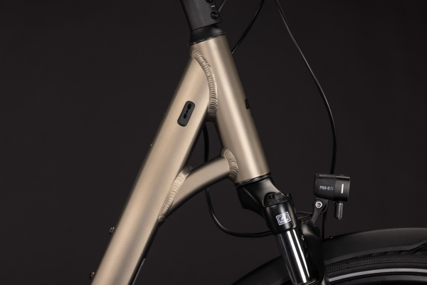 Cube Touring ONE flashstone´n´coalchrome 28" 2027 Onroad Trekking Easy Entry Kerékpár - barna