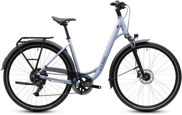 Cube Touring ONE silverblue´n´reflex 28" 2027 Onroad Trekking Easy Entry Kerékpár - ezüst