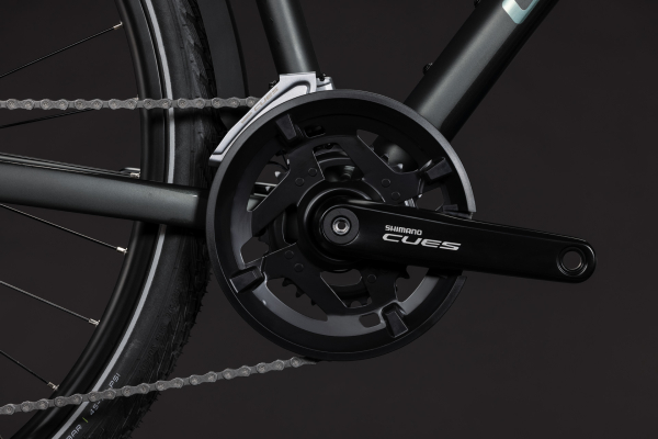 Cube Kathmandu ONE blackforest´n´chrome 28" 2027 Onroad Trekking Trapeze Kerékpár - fekete