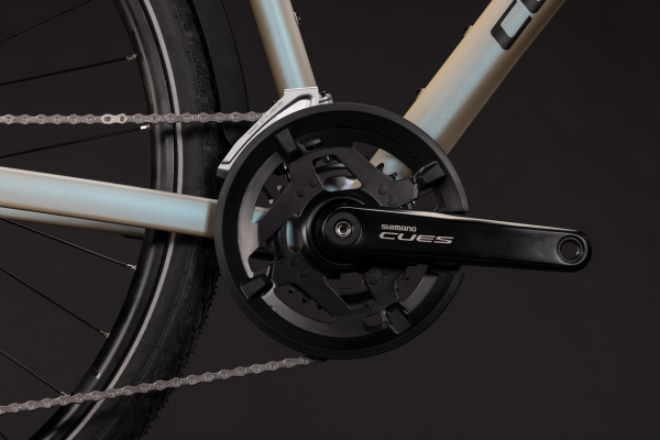 Cube Kathmandu ONE glintsand´n´black 28" 2027 Onroad Trekking Kerékpár - világosszürke