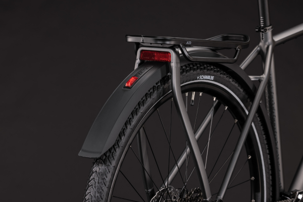 Cube Kathmandu Pro slabgrey´n´chrome 28" 2027 Onroad Trekking Kerékpár - szürke