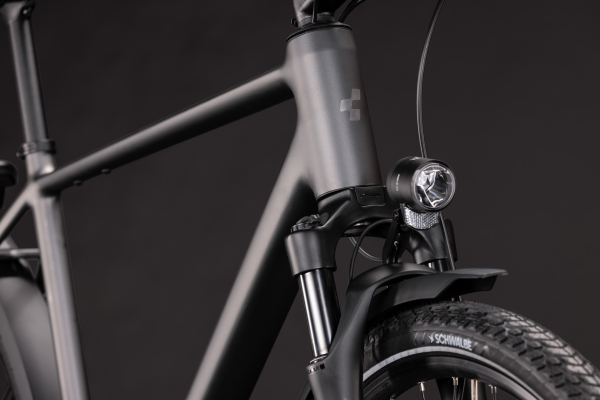 Cube Kathmandu Pro slabgrey´n´chrome 28" 2027 Onroad Trekking Kerékpár - szürke
