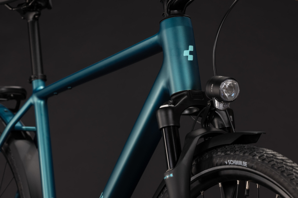 Cube Kathmandu EXC metallicpetrol´n´sea 28" 2027 Onroad Trekking Kerékpár - sötétkék