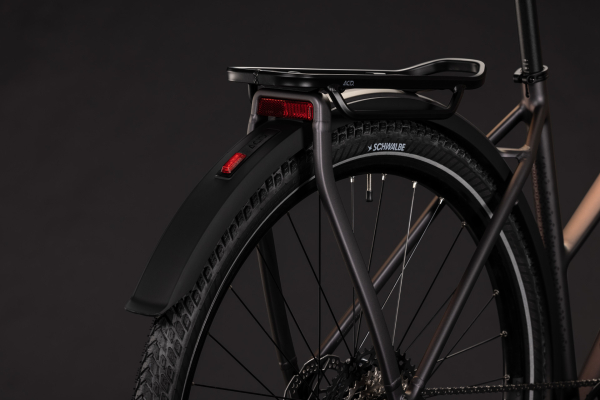 Cube Kathmandu SLX mysticgraphite´n´reflex 28" 2027 Onroad Trekking Trapeze Kerékpár - sötétkék