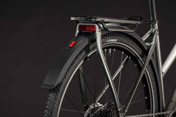 Cube Kathmandu SLT flashgrey´n´chrome 28" 2027 Onroad Trekking Trapeze Kerékpár - szürke