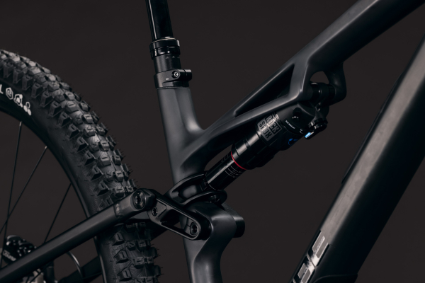 Cube Stereo HPC RACE carbon´n´black 29" 2027 Fully Mountain Bike Kerékpár - carbon