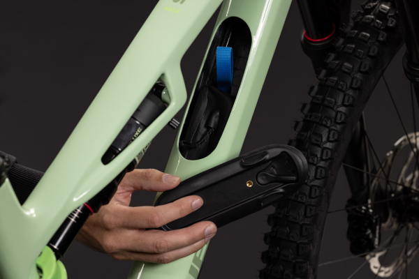 Cube Stereo HPC RACE lindgreen´n´green 29" 2027 Fully Mountain Bike Kerékpár - világoszöld
