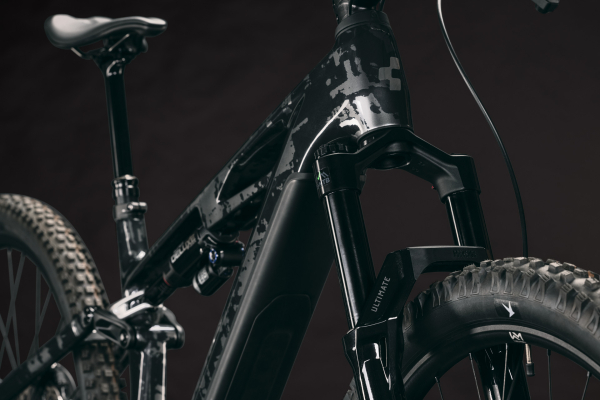Cube Stereo Hybrid ONE44 HPC Super TM 800 graphiteglitch´n´grey 29" 2027 Elektromos Fully Mountain Bike Kerékpár - fekete