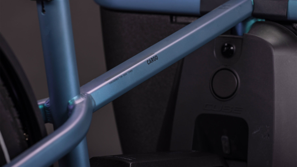 Cube Cargo Hybrid Comfort Pro 800 smaragdgrey´n´reflex 26"/20" 2027 Elektromos Light Hardtail MTB Kerékpár - kék