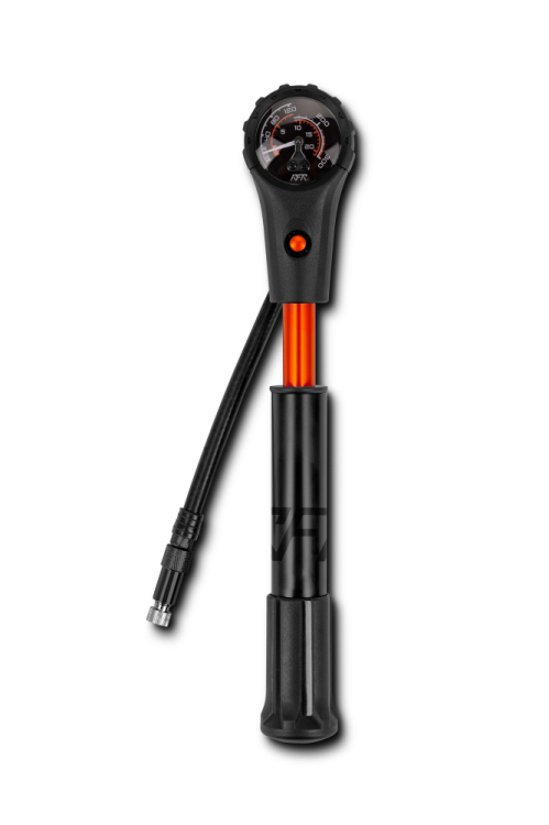 Cube RFR Kerékpár Gumi és Teleszkóp Minipumpa Nyomásmérővel - fekete