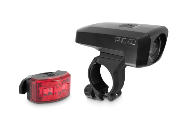 Cube Acid Pro 40 USB Kerékpár Lámpaszett - fekete