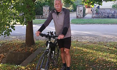 Kilométergyűjtő csapatunk tagja: Bottka Csaba, aki 60 évesen kezdett el komolyabban bringázni (riport)