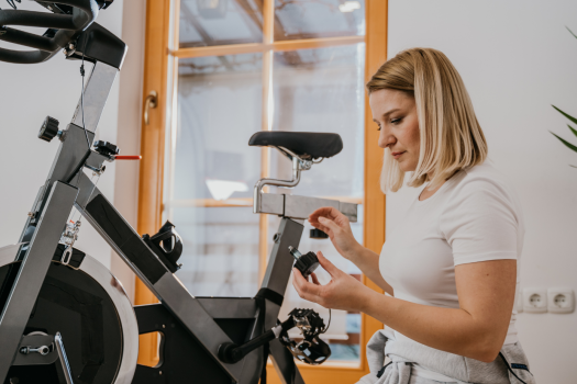 Elektromos kerékpárt vagy szobakerékpárt vegyünk?