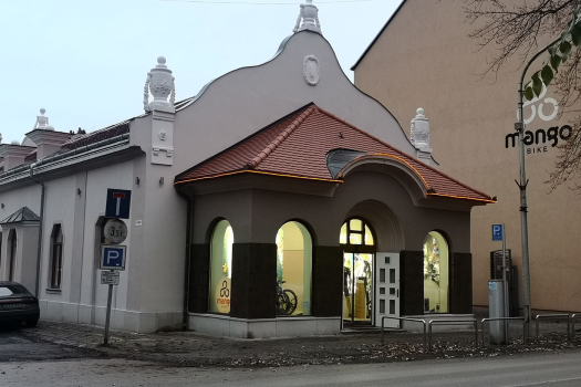 Egy legendás filmszínházból legendás bicikli bolt született